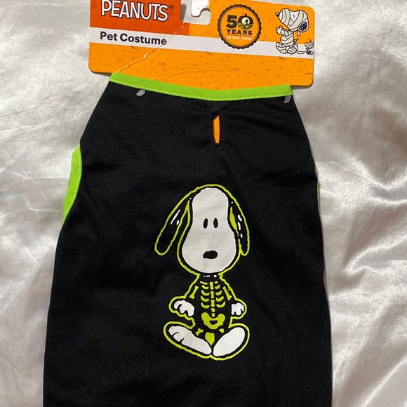 Peanuts Dog Peanuts Med Pet Costume Snoopy Glow In The Dark Poshmark